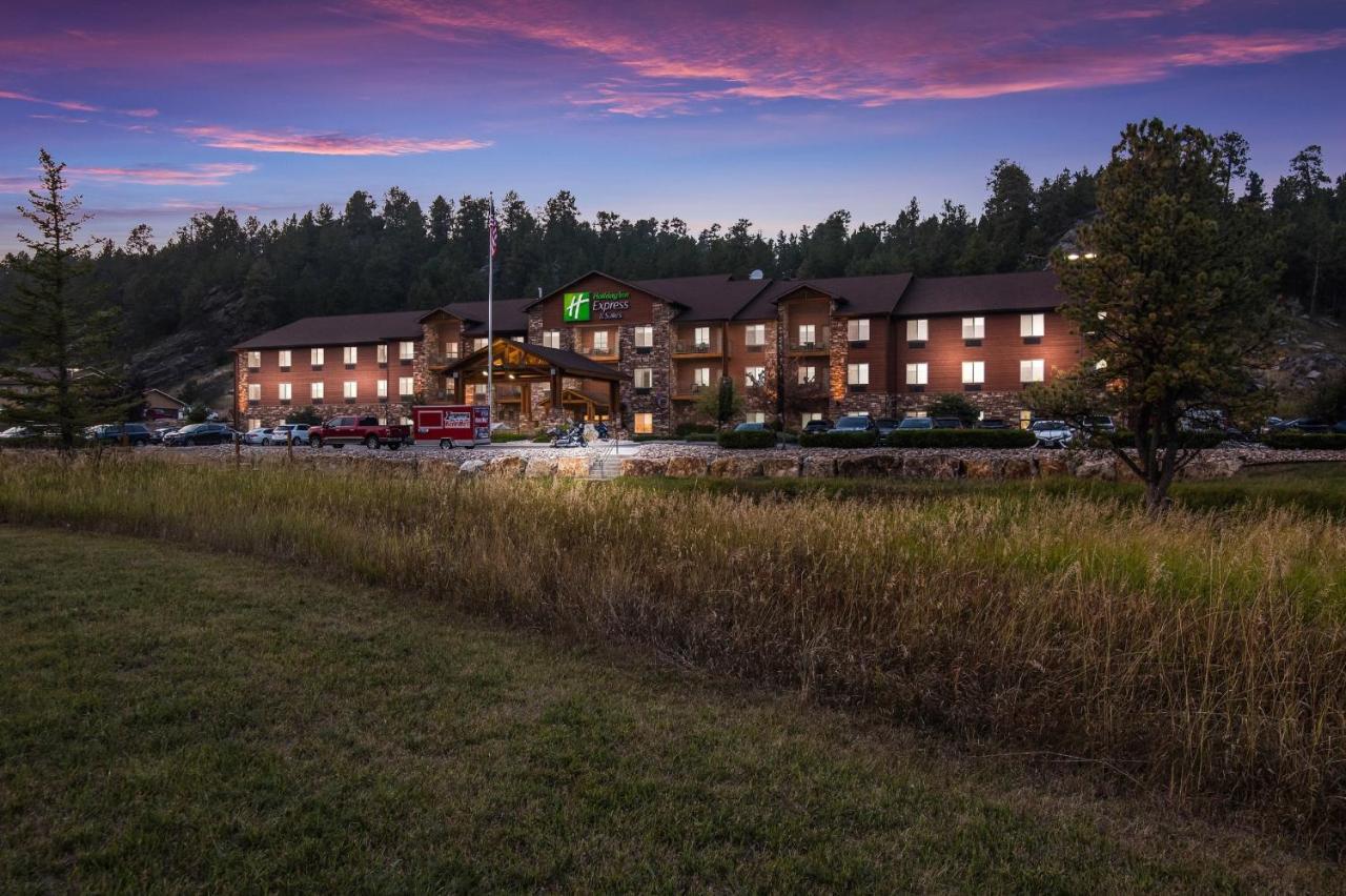 Holiday Inn Express & Suites Custer-Mt Rushmore Exterior foto